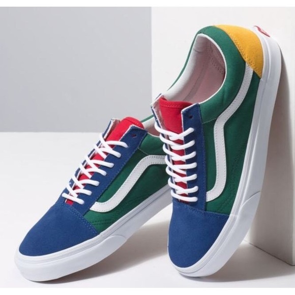 Vans Yacht Club Old Skool Shoes - Picture 3 of 3